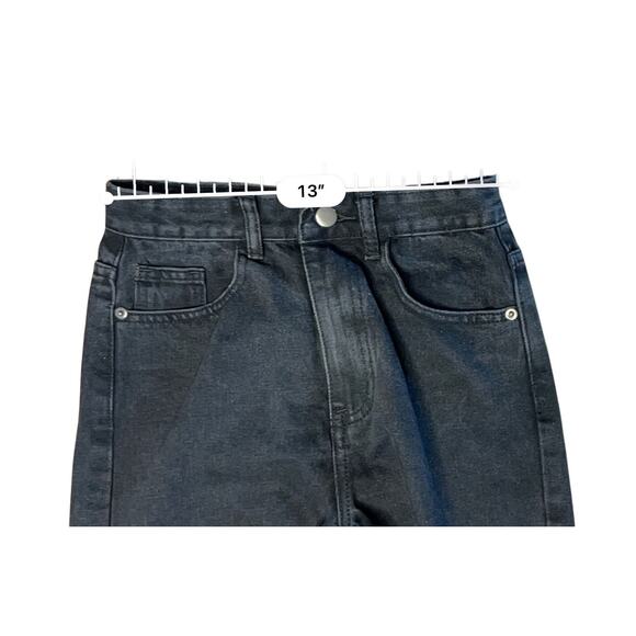 Pretty Little Thing HR Shorts sz 0 Washed Black Cut Off 6" Longline Fitted Denim - Picture 3 of 8